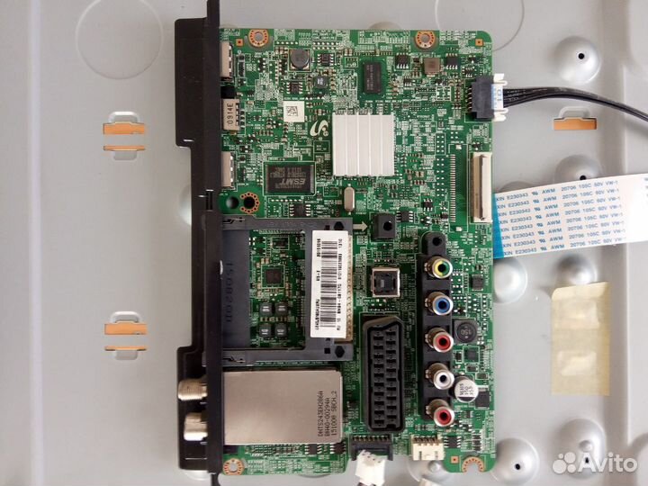 Телевизоры на запчасти