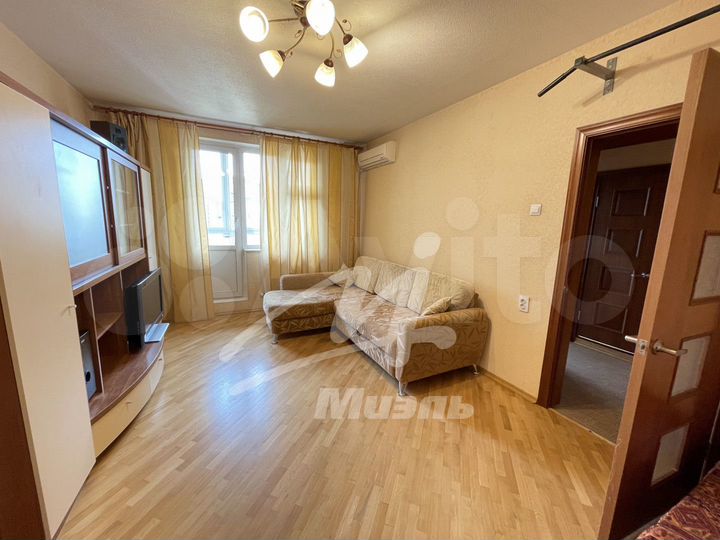 1-к. квартира, 38 м², 10/17 эт.