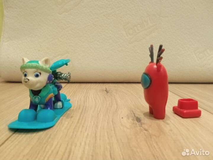 Фигурка щенка Эверест и амонг ас