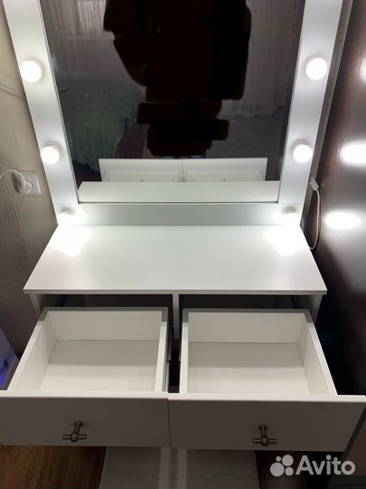 Трюмо трельяж с зеркалом