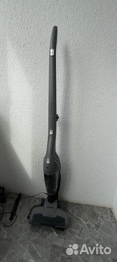 Вертикальный беспроводной пылесос