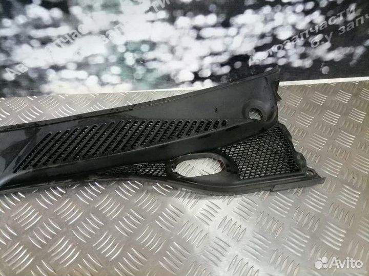 Жабо Renault Symbol 1.4 1998-2008