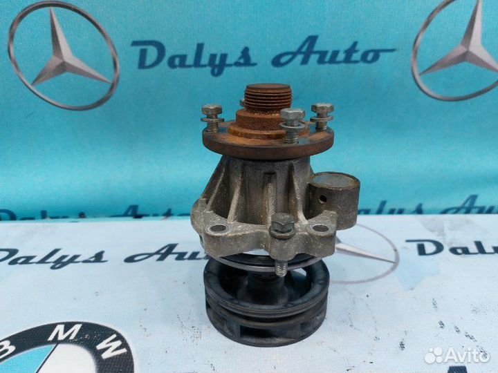 Насос водяной (помпа) Bmw 530I E60 M54B30 2004