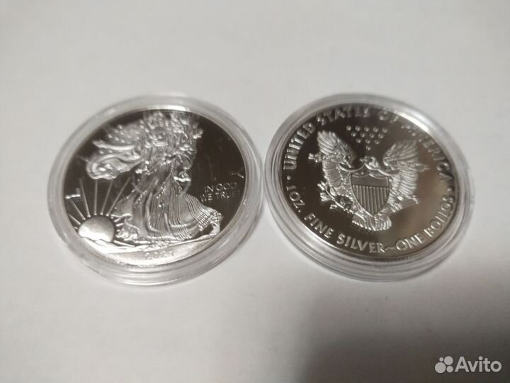 Монета Шагающая свобода