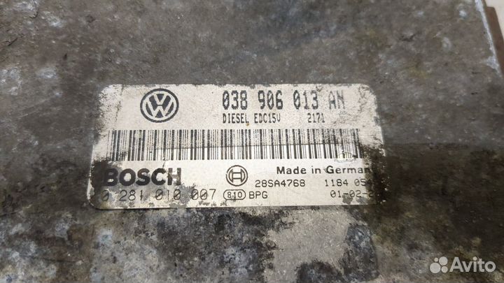 Блок управления двигателем Volkswagen Caddy, 1993