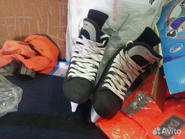 Продам коньки мужские 46 размер