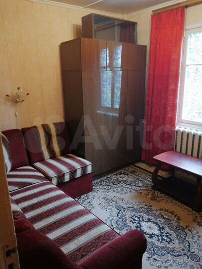 Комната 28 м² в 3-к., 1/1 эт.