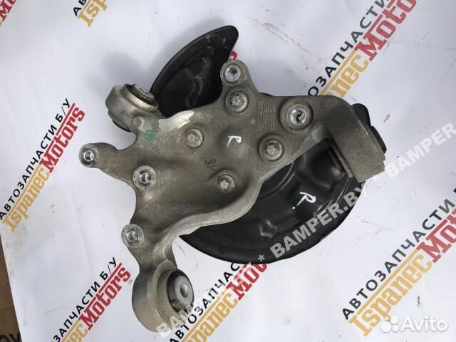 Кулак задний правый Mercedes CLA