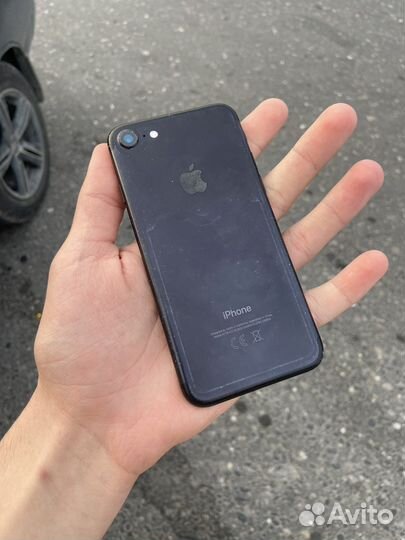 iPhone 7, 32 ГБ