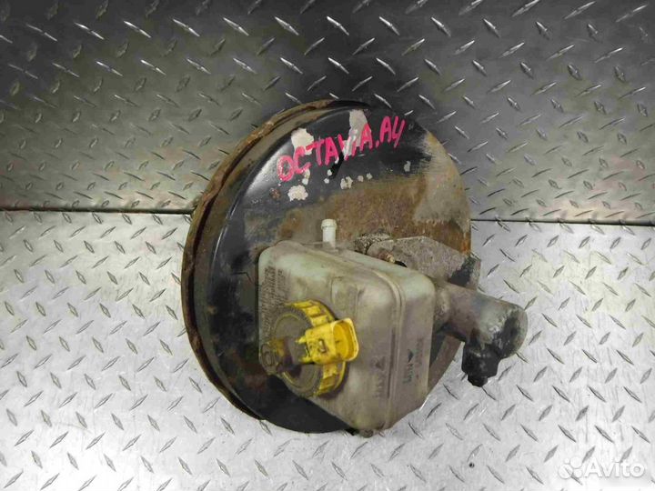 Усилитель вакуумный с гтц Skoda Octavia 1997-2000