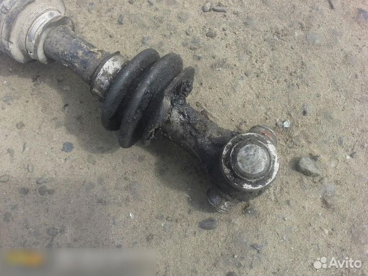 Полуось передняя левая Nissan Tiida C11 2007
