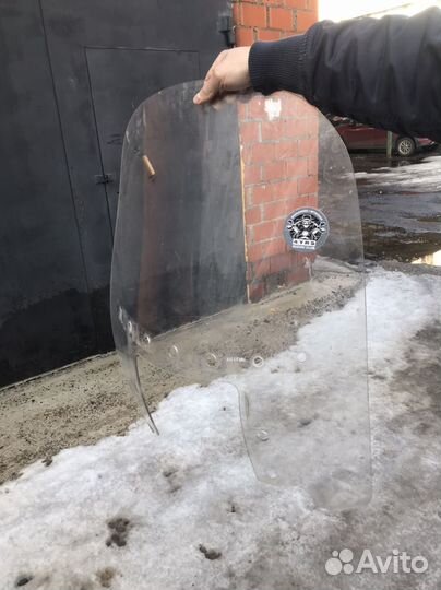 Стекло на Honda VT750