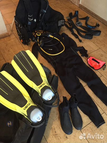 Комплект снаряжения для дайвинга