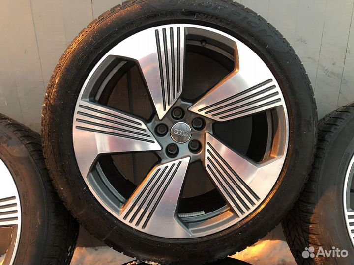 Оригинальные колеса Audi Q7 4M / E-Tron R21