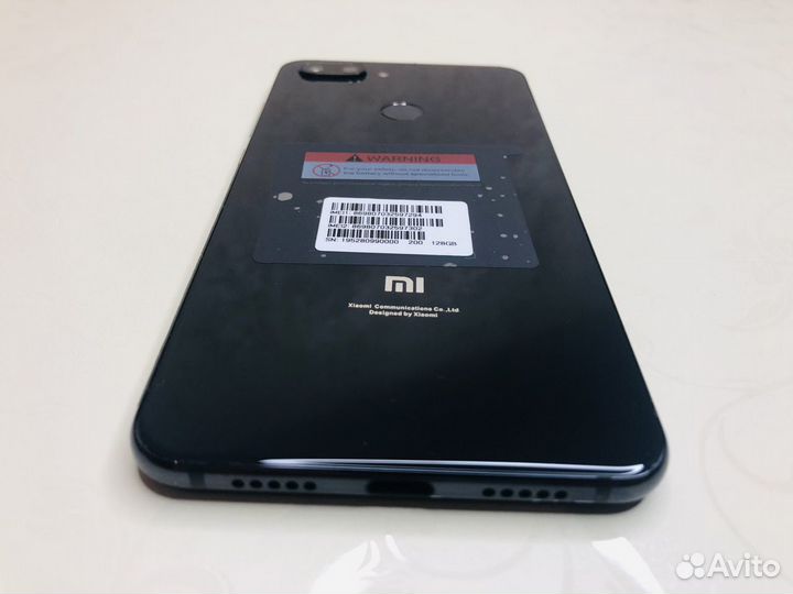 Xiaomi Mi 8 Lite, 4/128 ГБ