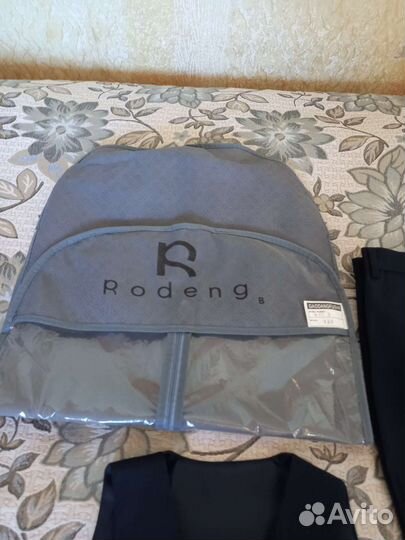 Костюм для мальчика рост 128-134 синего цвета