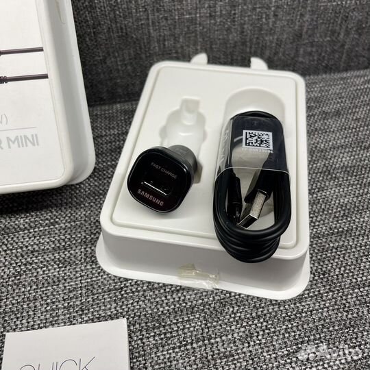 Samsung автомобильное зарядное устройство 18w