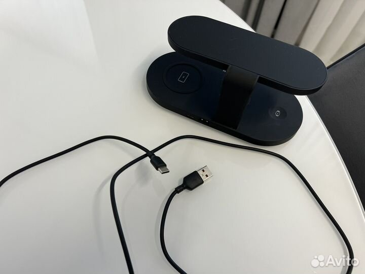 Беспроводная зарядка 3 в 1