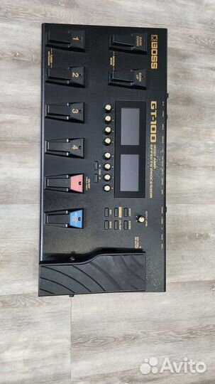 Процессор гитарный Boss GT-100