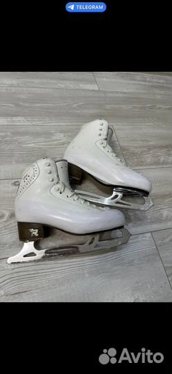 Фигурные коньки risport RF3 pro