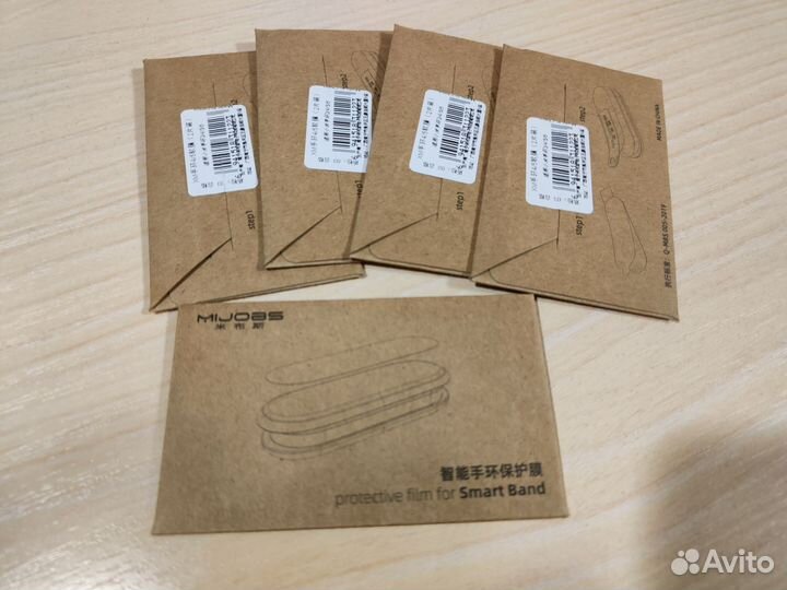 Защитные пленки для Xiaomi Mi Band 5 / 4 / 3