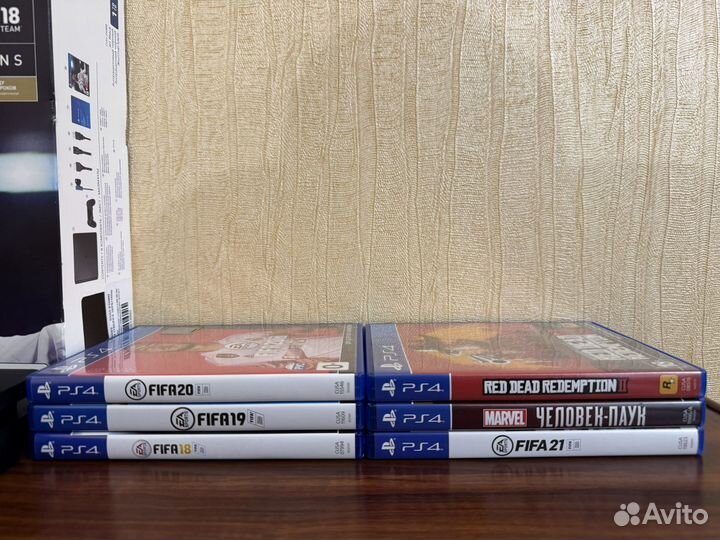 Sony Playstation 4 Slim 1 Tb