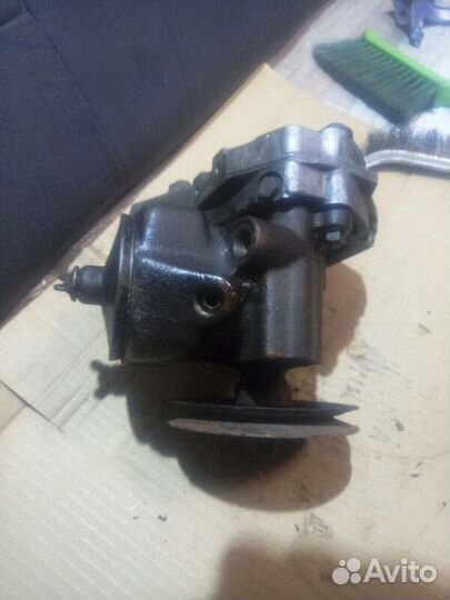 Насос гидроусилителя Mercedes-Benz 300 W123 3.0D