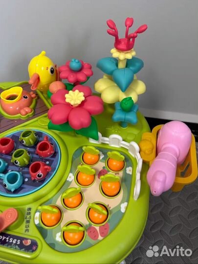 Игровой развивающий столик