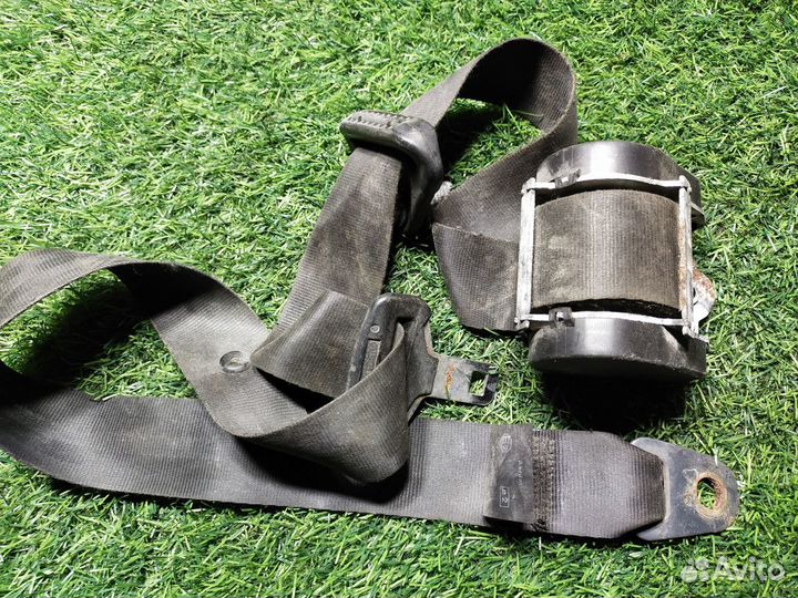 Ремень безопасности Renault Duster I