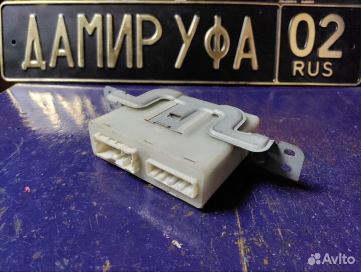 Блок управления Infiniti Fx35 S50