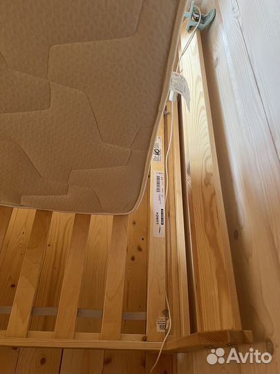 Детская кровать IKEA с матрасом