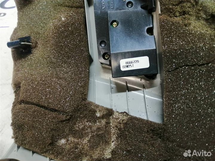 Кнопка многофункциональная Volvo XC90 2002