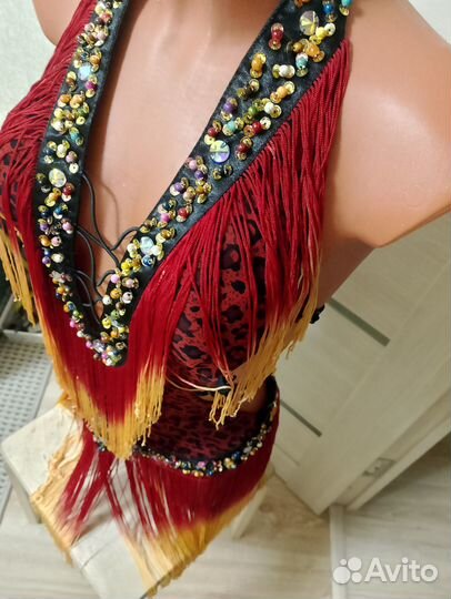 Костюм танцевальный с бисером