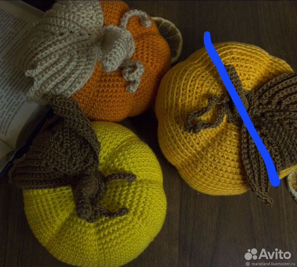 Вязаные тыквы для декора и игр