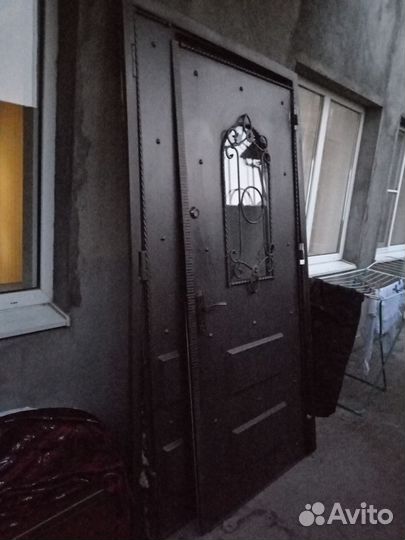 Дверь входная металлическая уличная