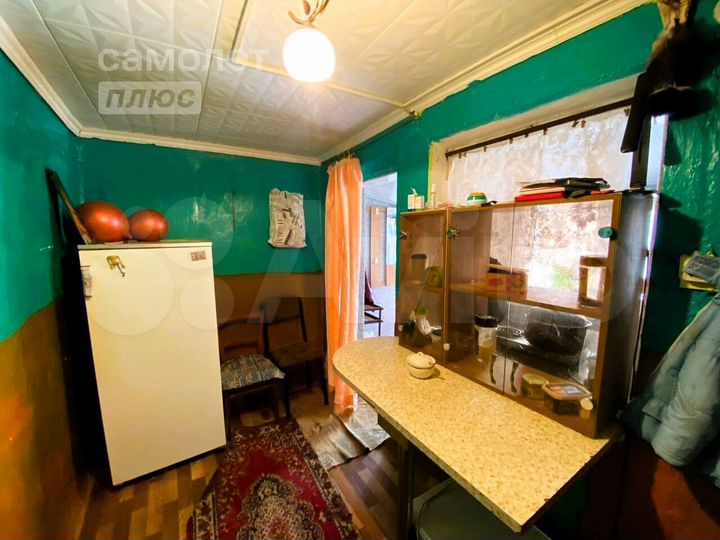 Дом 27 м² на участке 1 сот.