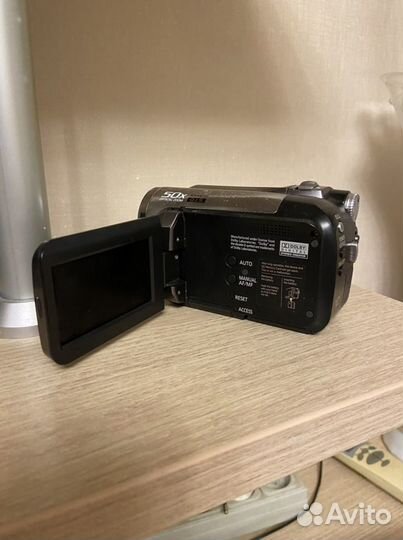 Видеокамера panasonic sdr h60fe s