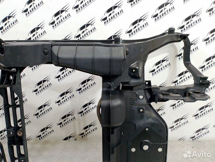 Передняя панель Hyundai Tucson JM 2.0 G4GC 2008