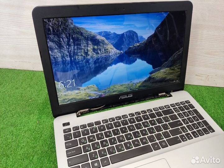 Ноутбук Asus X555L (148)