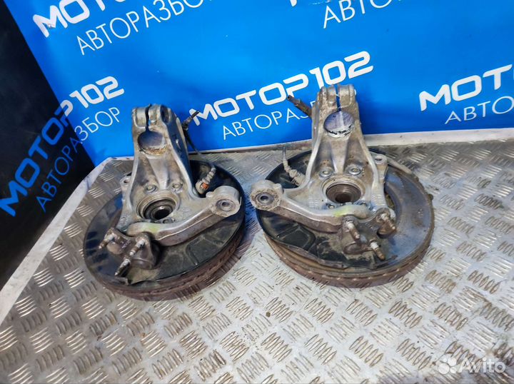 Кулак поворотный Volkswagen Passat B6 / Фольксваге