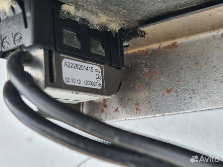 Разъём мультимедиа AUX USB Mercedes W222