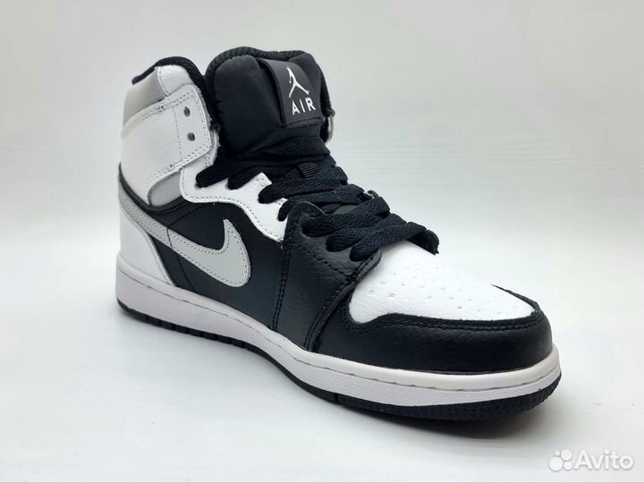 Зимние кроссовки Nike Air Jordan