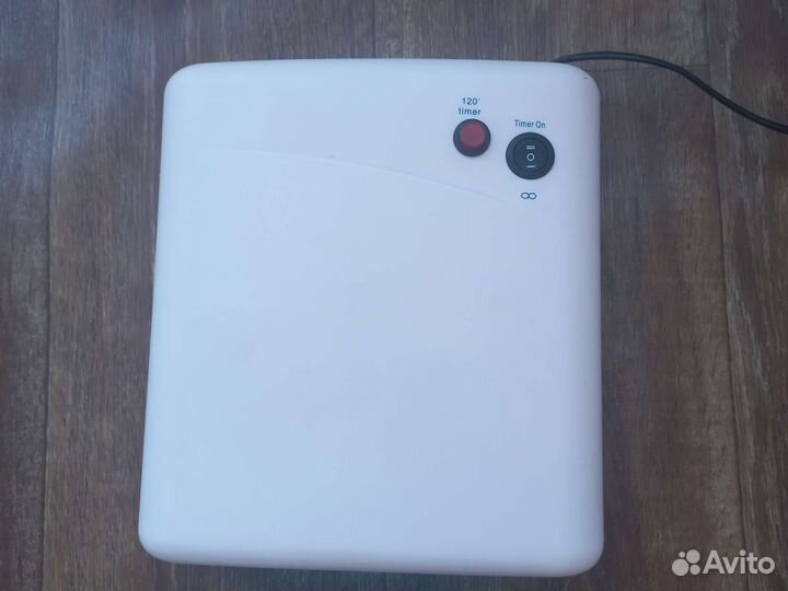 Уф лампа для ногтей