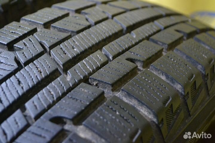 Yokohama Ice Guard IG50 165/70 R14