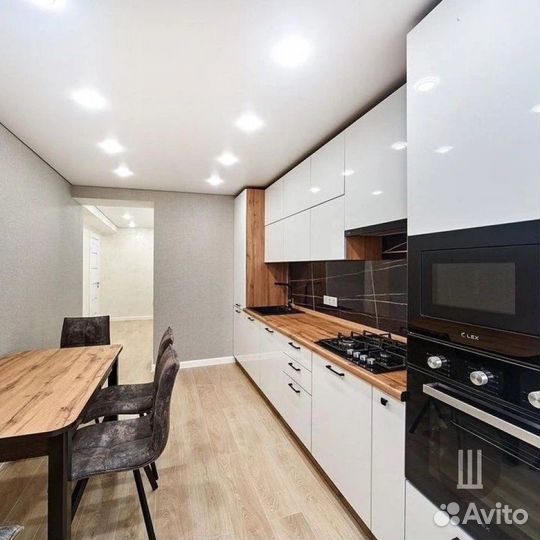 Кухонный гарнитур Прямой