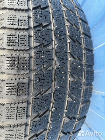 Toyo Observe GSi-5 245/45 R19