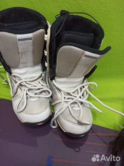 Сноуборд + крепления + ботинки комплект