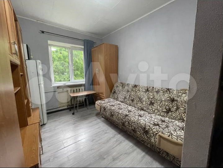 Комната 11 м² в 5-к., 3/3 эт.