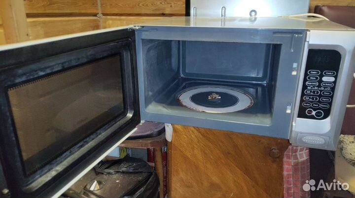 Микроволновая печь с грилем сенсорн бу
