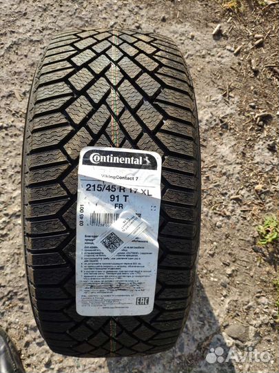 Continental ContiVikingContact 7 215/45 R17 91T